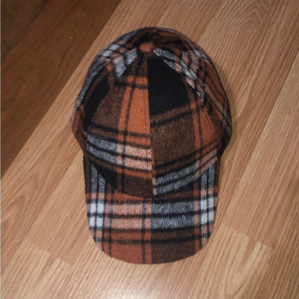 Hat - Picture 4 of 4